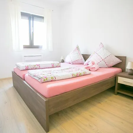Sara 3* Poreč