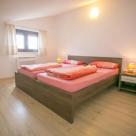 Sara Guest house 3*